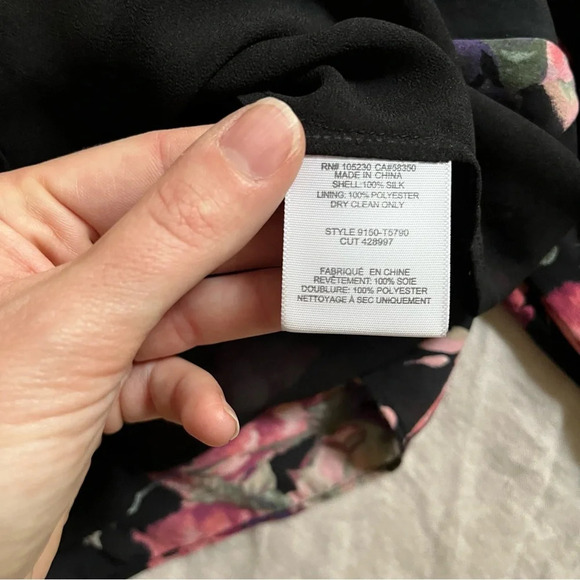 Joie 100% Silk Floral Print Blouse in Black Pink and Cream Size XXS  Boho - Picture 6 of 6